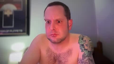 hand_banana_420 online show from 29, 11, 2025