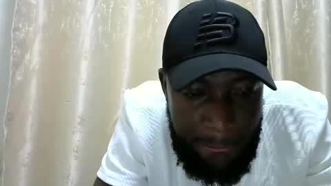 handsome king online show from 8, 12, 2024