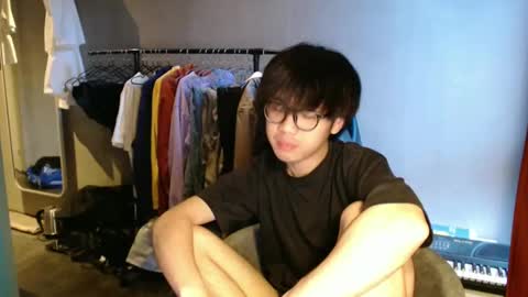 handsome_mannn online show from 5, 6, 2026