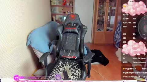 Mila online show from 6, 6, 2026