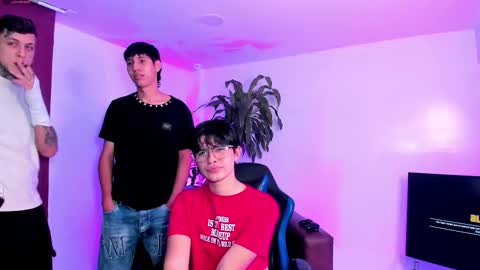 leonardfarrucknick and otis online show from 20, 9, 2025