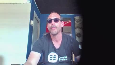 handsomeguy4ever online show from 24, 4, 2026