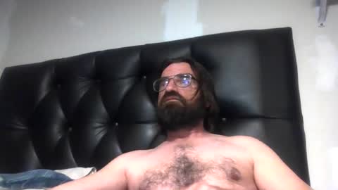 Snapshot of handywoody chatting on 22, 5, 2026 handywoody online show from 22, 5, 2026