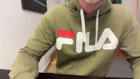 hanky online show from 5, 12, 2025