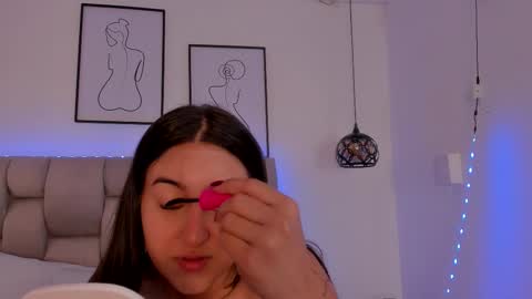 hanna__evans_ online show from 11, 1, 2026