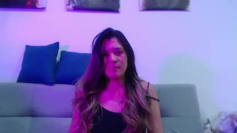 Snapshot of hanna__jones7 chatting on 4, 4, 2026 Hanna online show from 4, 4, 2026
