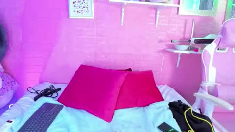  hanna  online show from 1, 2, 2026