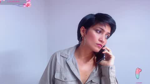 Snapshot of hanna_chloe chatting on 15, 12, 2024 Sara online show from 15, 12, 2024