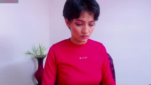 Snapshot of hanna_chloe chatting on 21, 12, 2024 Sara online show from 21, 12, 2024