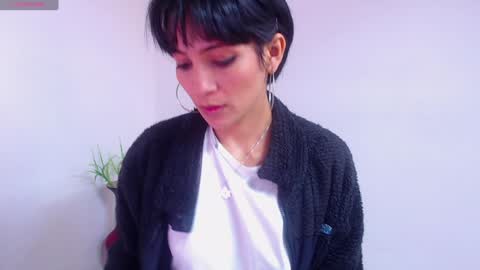 Snapshot of hanna_chloe chatting on 31, 12, 2024 Sara online show from 31, 12, 2024