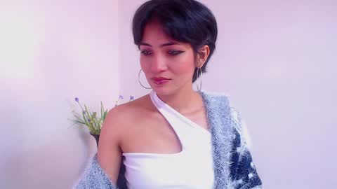 Snapshot of hanna_chloe chatting on 26, 1, 2025 Sara online show from 26, 1, 2025