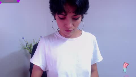 Snapshot of hanna_chloe chatting on 30, 1, 2025 Sara online show from 30, 1, 2025