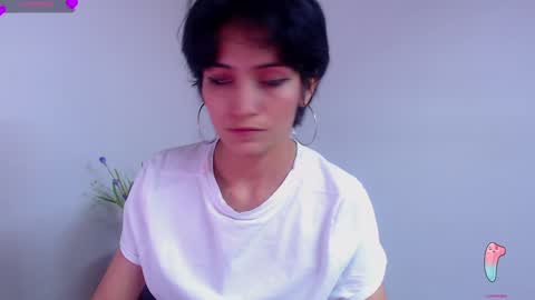 Snapshot of hanna_chloe chatting on 30, 1, 2025 Sara online show from 30, 1, 2025