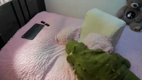 Monica online show from 26, 1, 2025