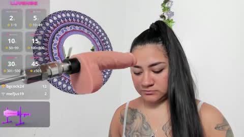 Camila online show from 8, 3, 2025