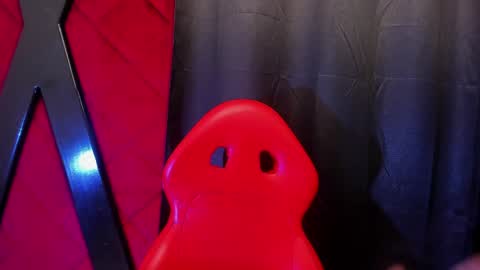 EVA online show from 26, 2, 2025