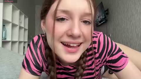 Snapshot of hanna_webber chatting on 12, 6, 2026 hanna_webber online show from 12, 6, 2026