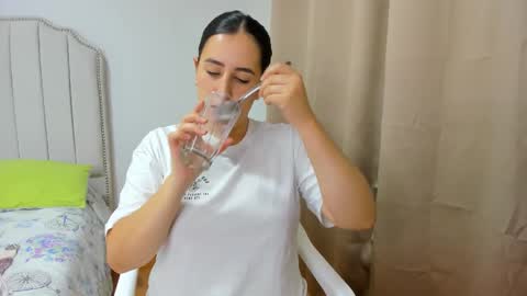 Hanna online show from 30, 10, 2025