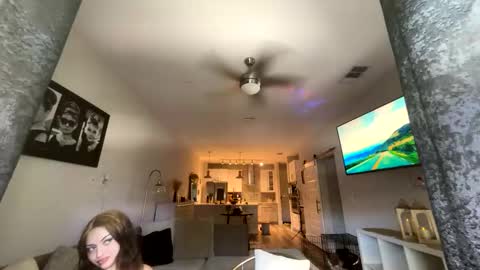 hannababy23 online show from 16, 10, 2025
