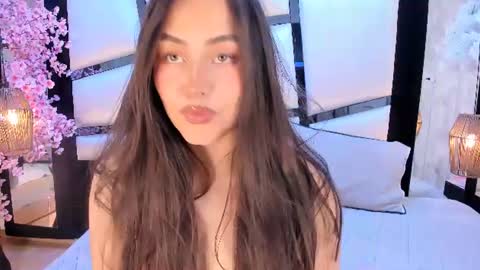 hannacollins_2 online show from 3, 8, 2026