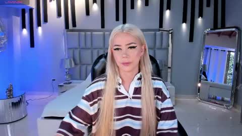  Hanna Connor  online show from 1, 5, 2026