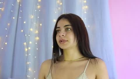 hannacruzsj online show from 10, 10, 2025