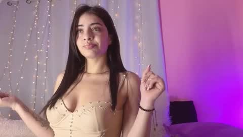 hannacruzsj online show from 1, 12, 2025