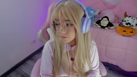 hannacutegod online show from 30, 3, 2026