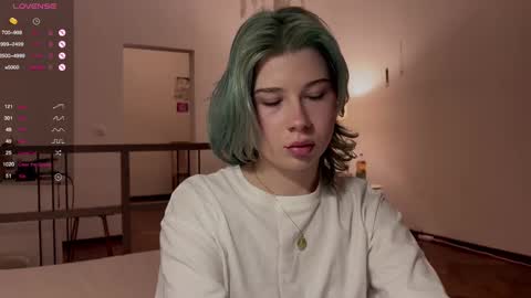 Hannah Allin online show from 22, 2, 2025