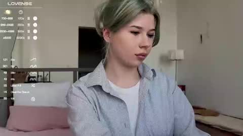 Hannah Allin online show from 26, 2, 2025