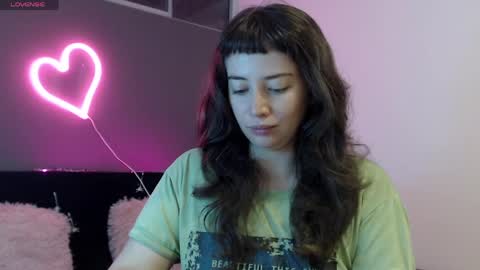 Snapshot of hannah_hexx chatting on 2, 5, 2026 HannahHexx online show from 2, 5, 2026