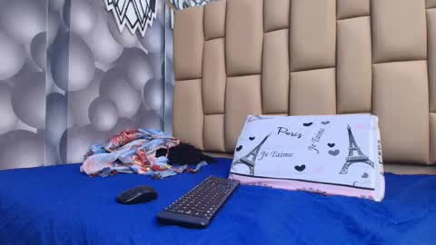 Snapshot of hannah_teehn chatting on 6, 10, 2025 hannah_teehn online show from 6, 10, 2025