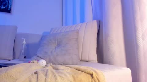 Hannah  online show from 9, 3, 2025