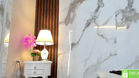 Hannahill69 online show from 5, 2, 2025