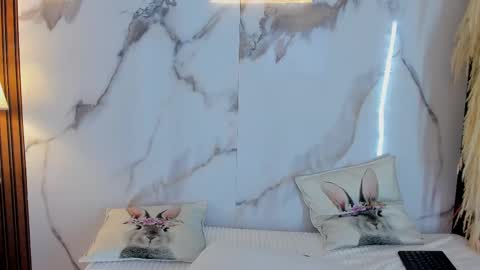 Hannahill69 online show from 19, 2, 2025