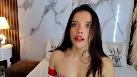 Hannahill69 online show from 26, 2, 2025