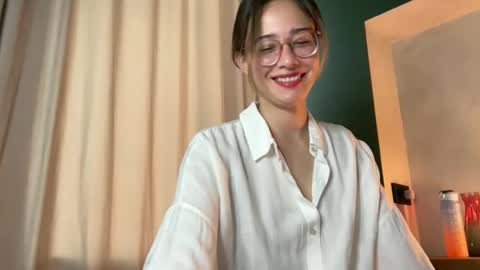 hannahinto online show from 5, 5, 2026