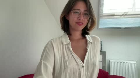 Snapshot of hannahinto chatting on 17, 7, 2026 hannahinto online show from 17, 7, 2026