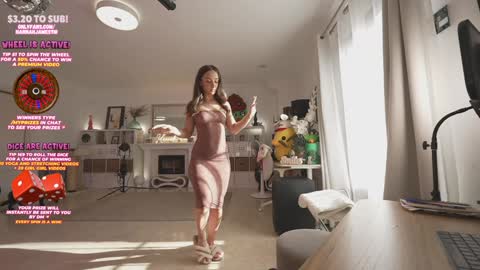 Hannah James online show from 1, 10, 2025