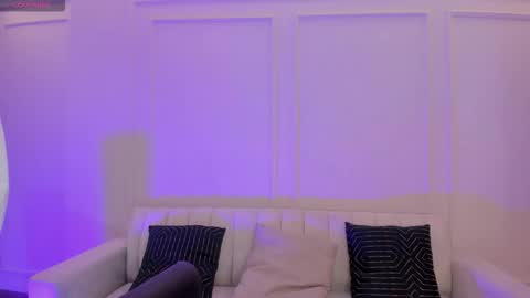 HANNAH J online show from 18, 2, 2026