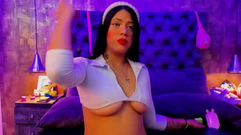 Snapshot of hannahvianey chatting on 26, 9, 2025 Hannah online show from 26, 9, 2025