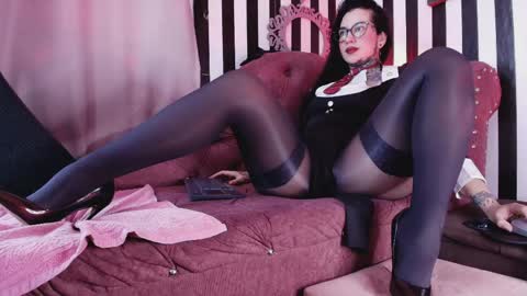 FOLLOW ME INTA MOONXMAFE online show from 29, 4, 2026
