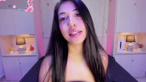 hannyk_ online show from 26, 6, 2026