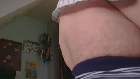 tom online show from 23, 4, 2026