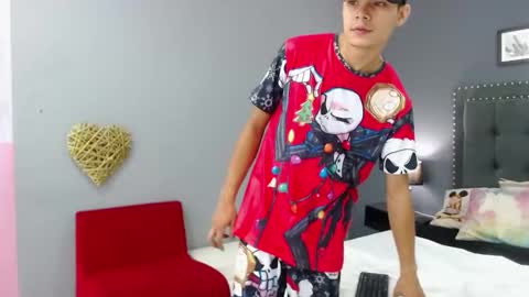 Snapshot of hanyo_and_cattie chatting on 7, 12, 2024 hanyo_and_cattie online show from 7, 12, 2024
