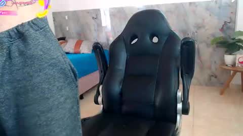 hanz_col online show from 31, 10, 2025