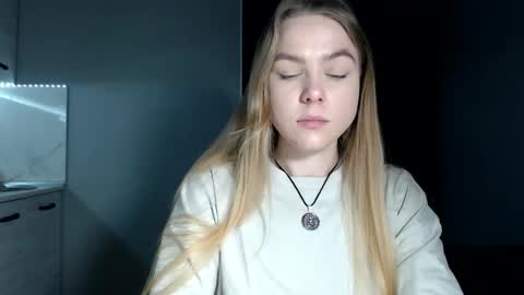 happy_fox_ online show from 24, 2, 2026