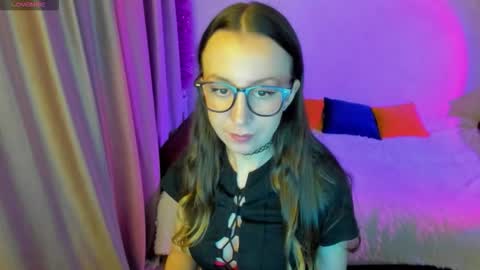 Stephanie online show from 26, 9, 2025