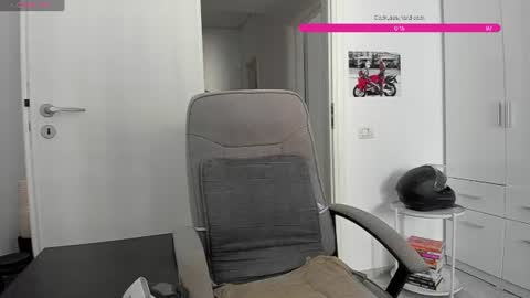 Hard Cock online show from 6, 8, 2026