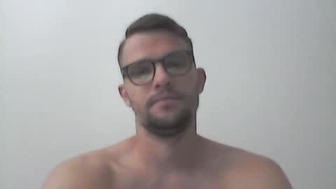 hardboylovemilfmoom online show from 12, 7, 2026